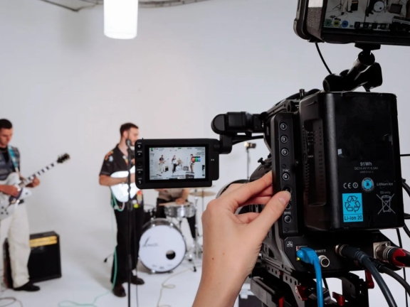 Canon ra mắt sản phẩm phục vụ nhu cầu quay phim và sản suất video