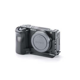 L-Bracket Mounting Plate for Sony ZV-E10 – Black L-Bracket Mounting Plate for Sony ZV-E10 – Black