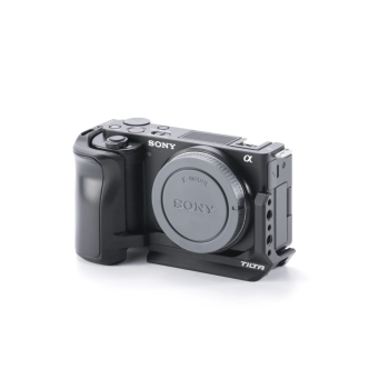 L-Bracket Mounting Plate for Sony ZV-E10 – Black
