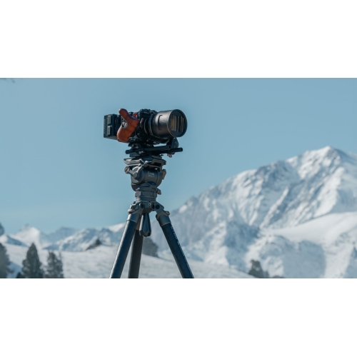 Tilta 75mm Cine Fluid Head with 2-Stage One Touch Carbon Fiber Tripod Legs (8KG)