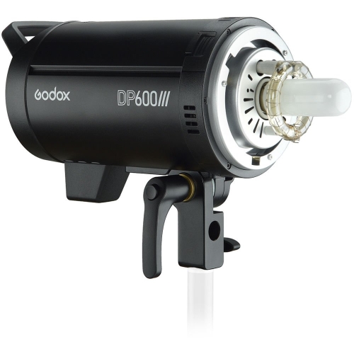 Đèn Flash Godox DP600III