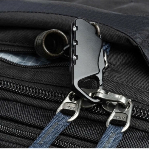 Vali máy ảnh Think Tank Airport Essentials Rolling Backpack