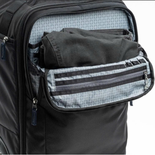 Vali máy ảnh Think Tank Airport Essentials Rolling Backpack