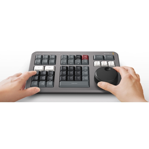 DaVinci Resolve Speed Editor