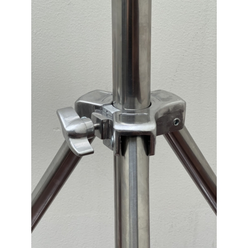 Chân Đèn J288 Pro New Inox 