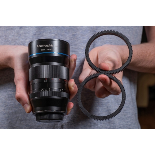 Ống kính biến dạng SIRUI 35mm F1.8 1.33x M4/3 (24mm,35mm,50mm,75mm)