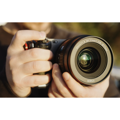 Ống kính anamorphic tự động lấy nét 20mm T1.8 1.33x 