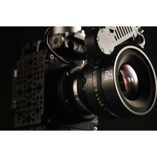 Ống kính Macro Cine DZOFILM Gnosis 24mm VV T2.8 