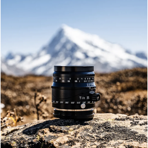 TTArtisan Tilt APS-C 35mm F1.4