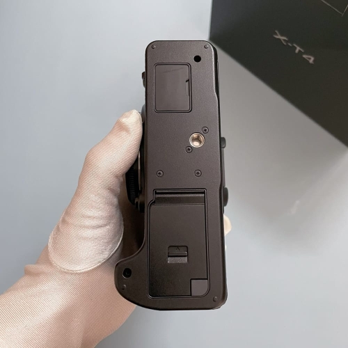 FUJIFILM X-T4 (FUJI XT4 BODY) cũ Còn 95%