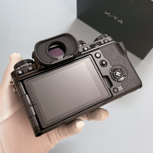 FUJIFILM X-T4 (FUJI XT4 BODY) cũ Còn 95%