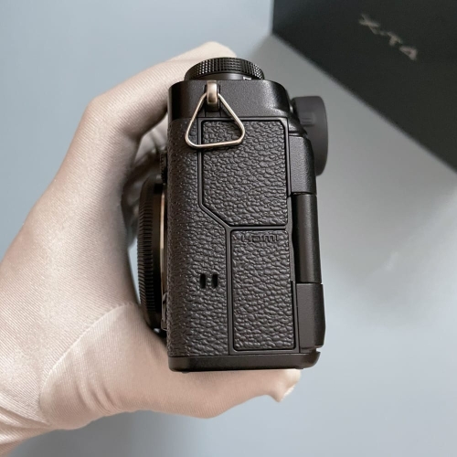 FUJIFILM X-T4 (FUJI XT4 BODY) cũ Còn 95%
