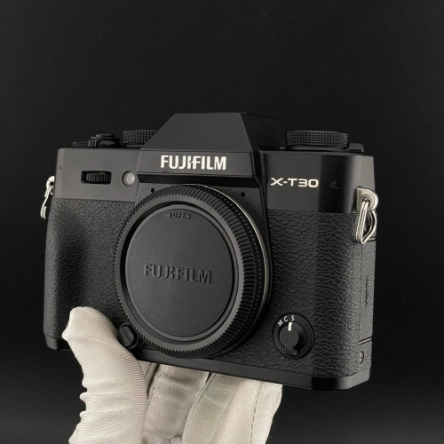 Máy ảnh Fujifilm X-T30 đã qua Sử dụng ngoại hình đẹp (Còn 95%) Xám và Đen