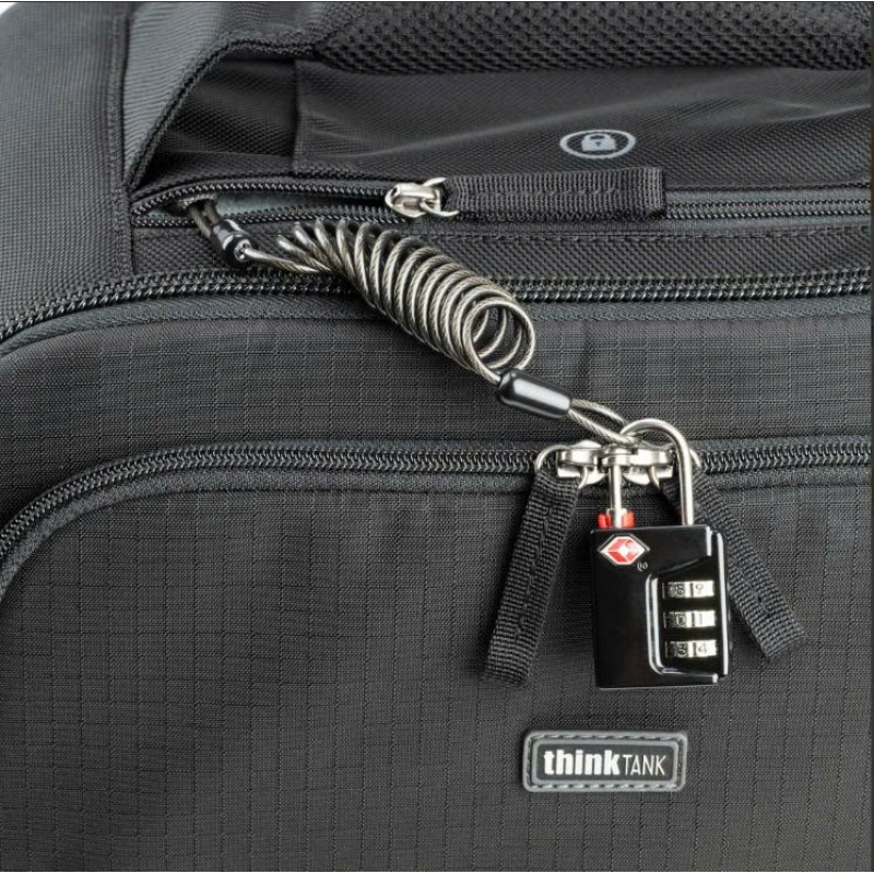 Vali máy ảnh Think Tank Airport Roller Derby V2 Black