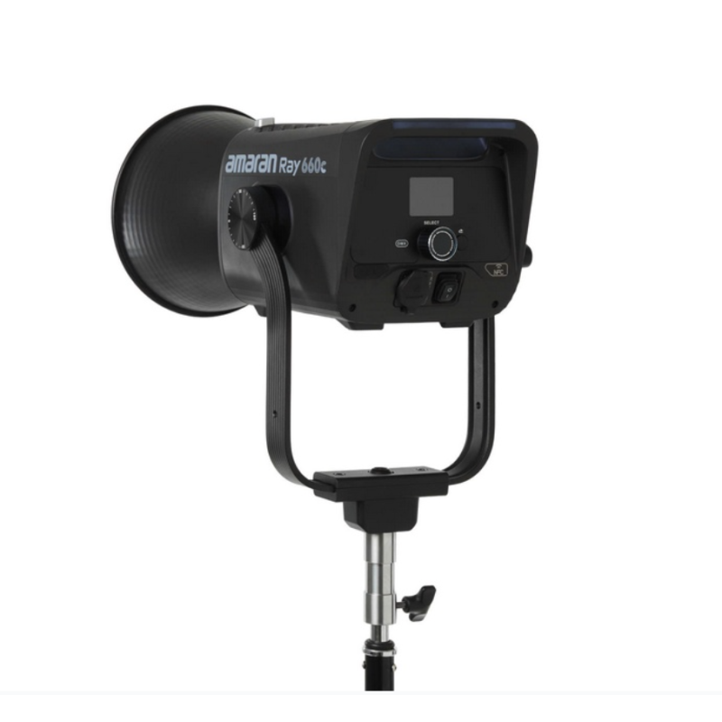 ĐÈN APUTURE AMARAN RAY 660C RGB FULL-COLOR 660W