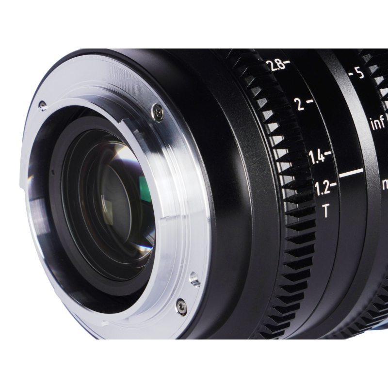 Ống kính Cine SIRUI Night Walker 35mm T1.2 for Sony E
