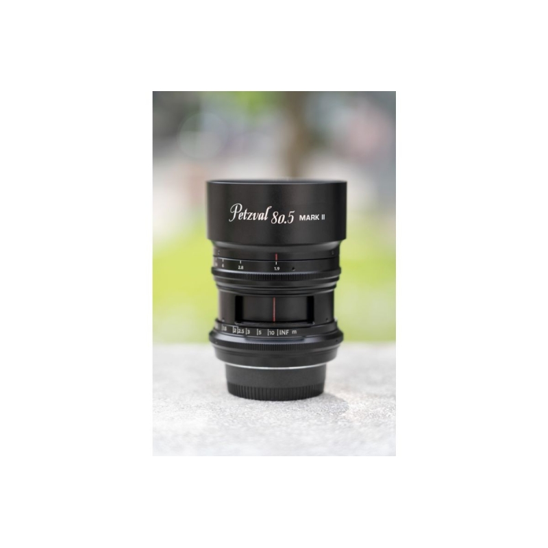 Ống kính Petzval 80.5mm f/1.9 MKII Bokeh Control Art mới